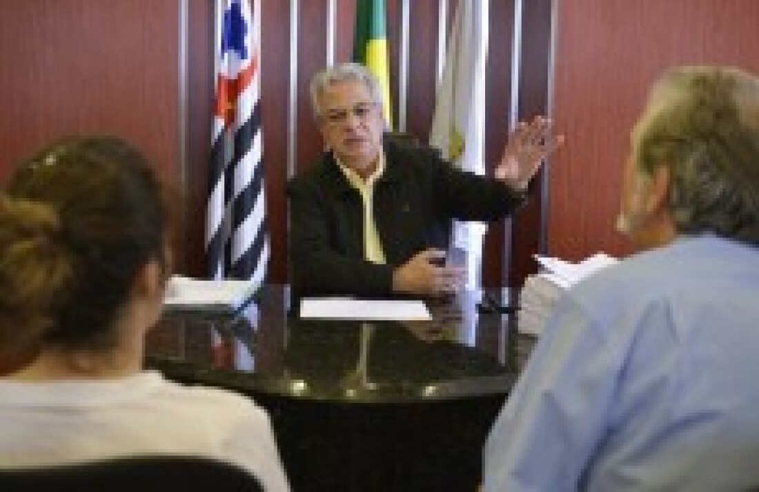 Técnicos de Instituto avaliam limites de Poá