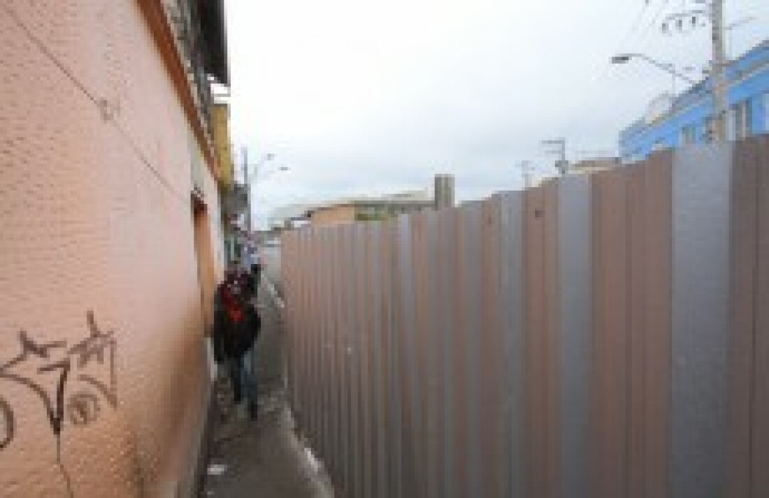 Passagem de pedestres será interditada na segunda