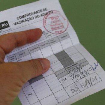 Saúde: certificado de vacinação será emitido com novas informações
