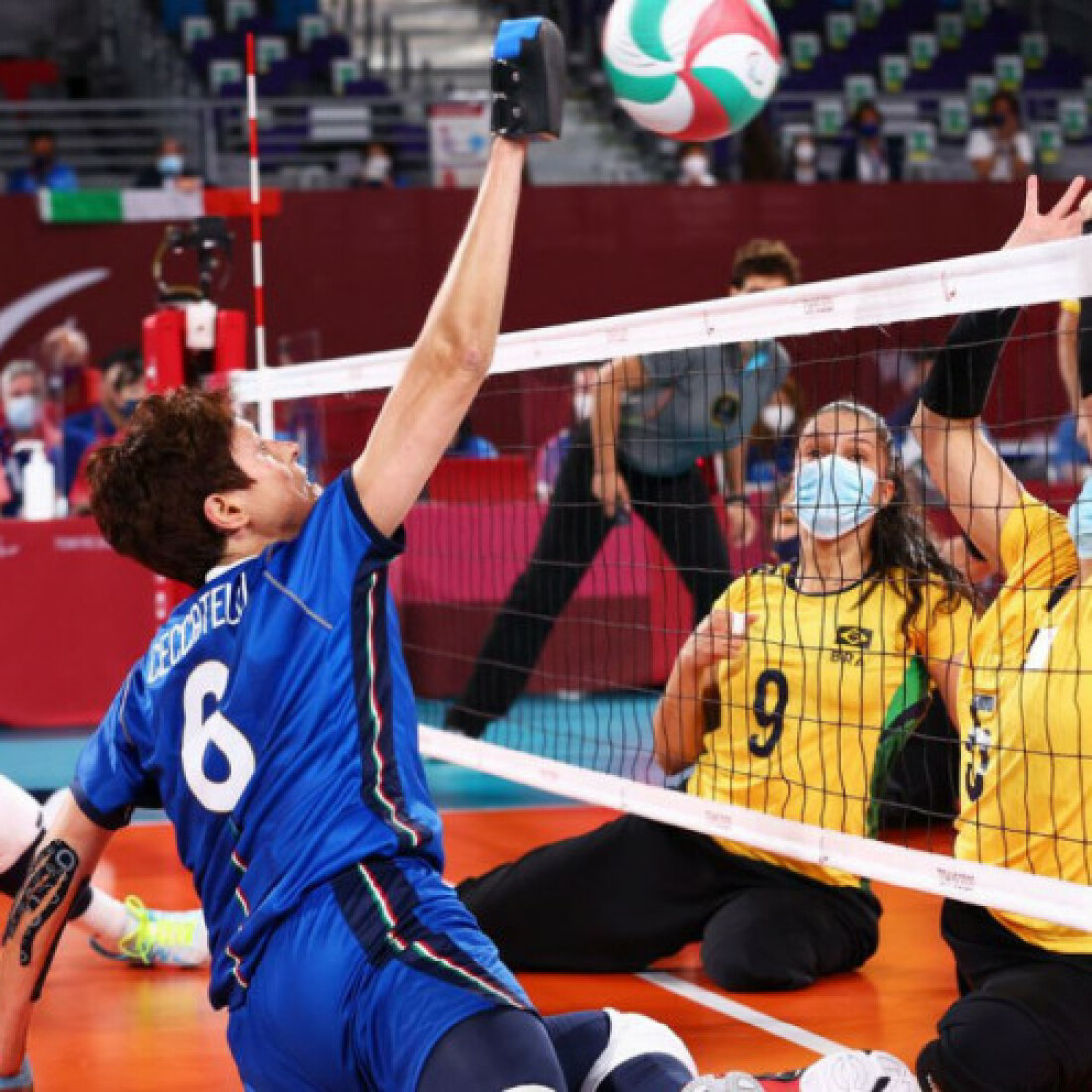 Seleção feminina chega à semifinal do vôlei sentado em Tóquio