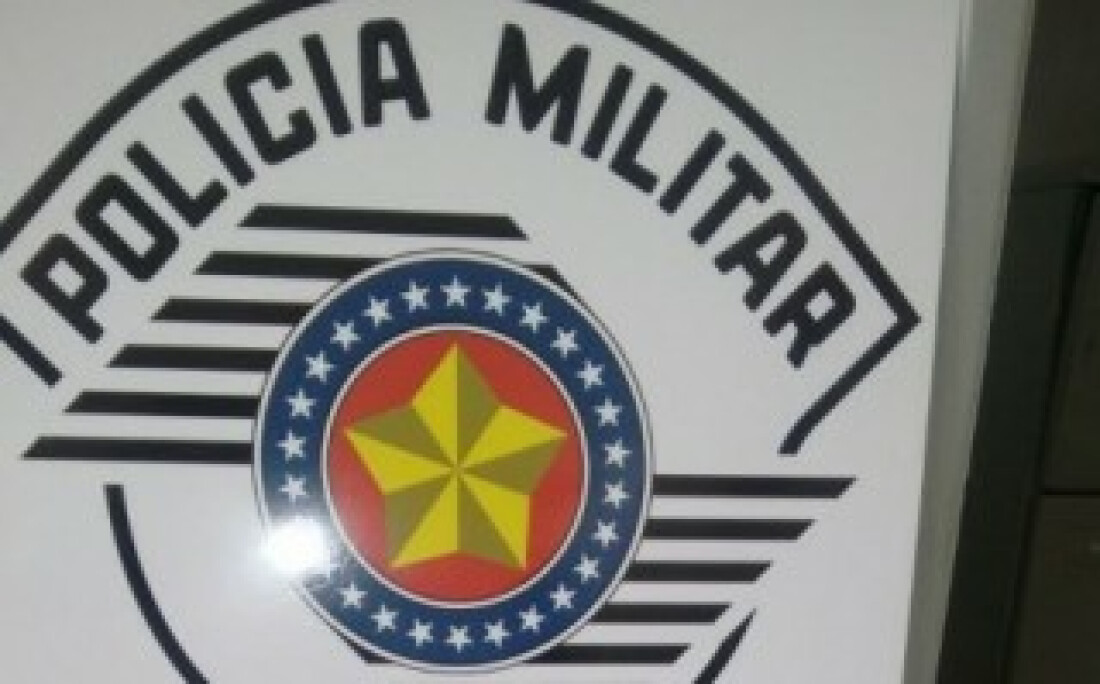 Acusado de golpes é preso com cartões