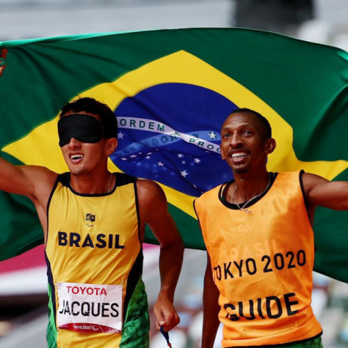 Yeltsin Jacques conquista 100º ouro do Brasil em Jogos Paralímpicos