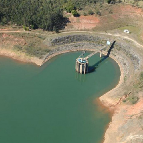 Seca prejudica abastecimento de água e geração de energia no Rio e SP