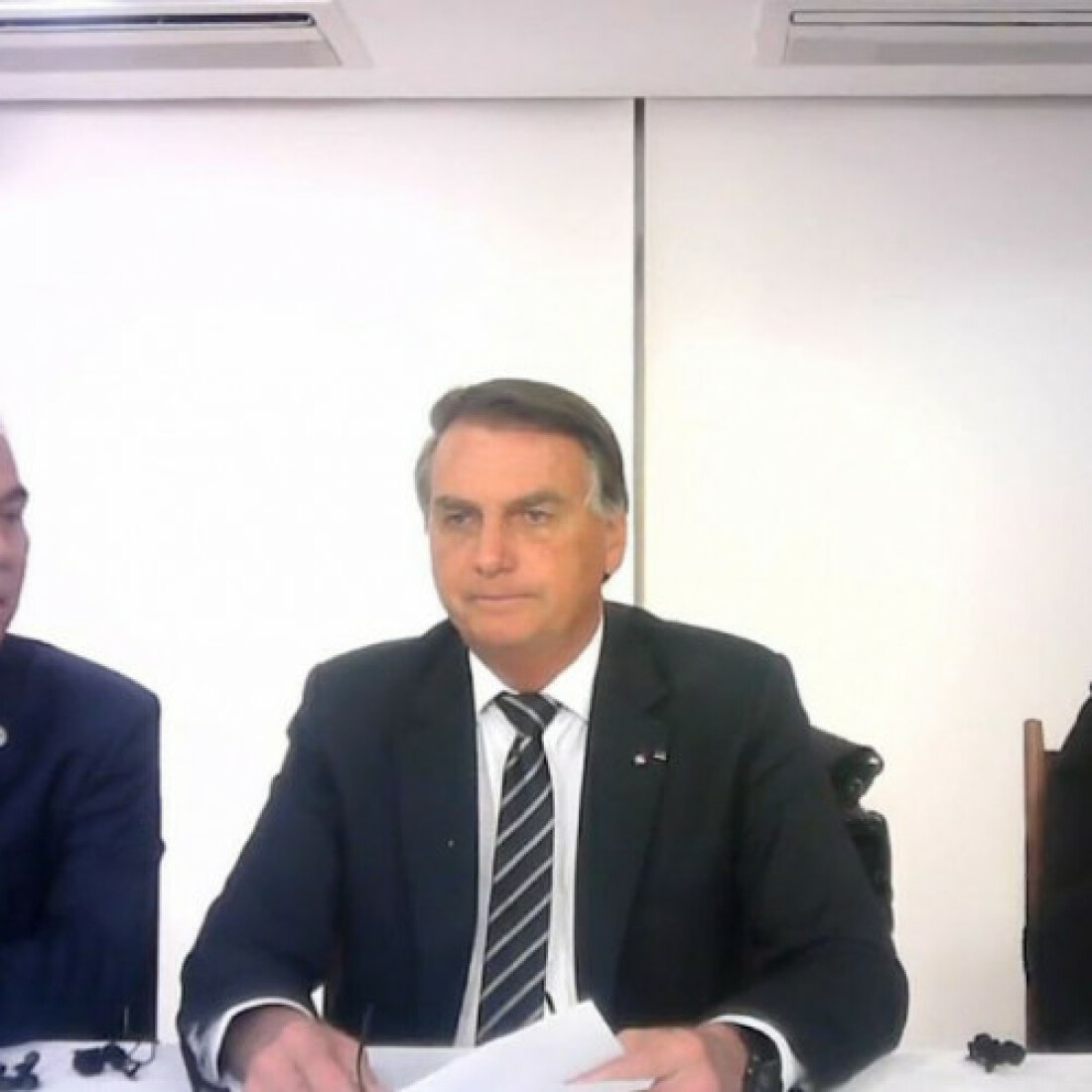 Presidente Jair Bolsonaro faz apelo para população economizar energia