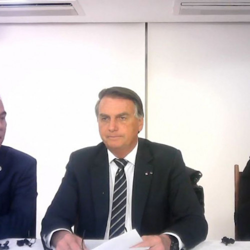 Bolsonaro faz apelo para população economizar energia