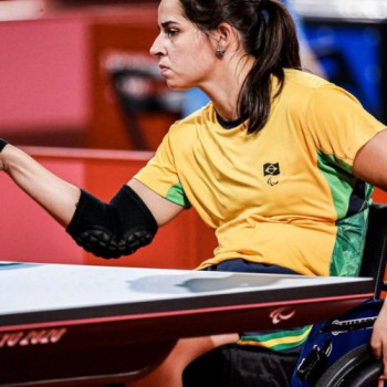 Cátia Oliveira, Dani Rauen e Israel Stroh vencem no tênis de mesa