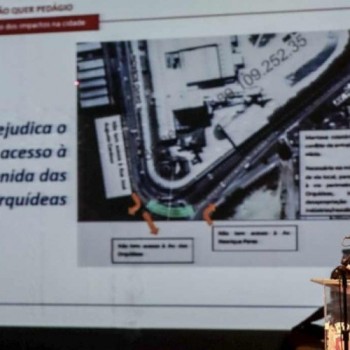 'Mogi não está à venda', diz Caio Cunha em ato contra pedágio