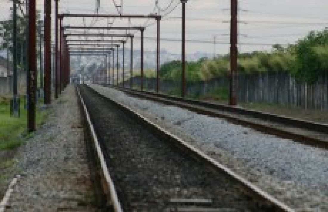 Greve nas linhas 11 e 12 afeta quase um milhão de usuários