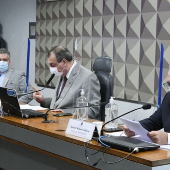CPI: diretor diz que FIB Bank não é banco, mas empresa de garantia