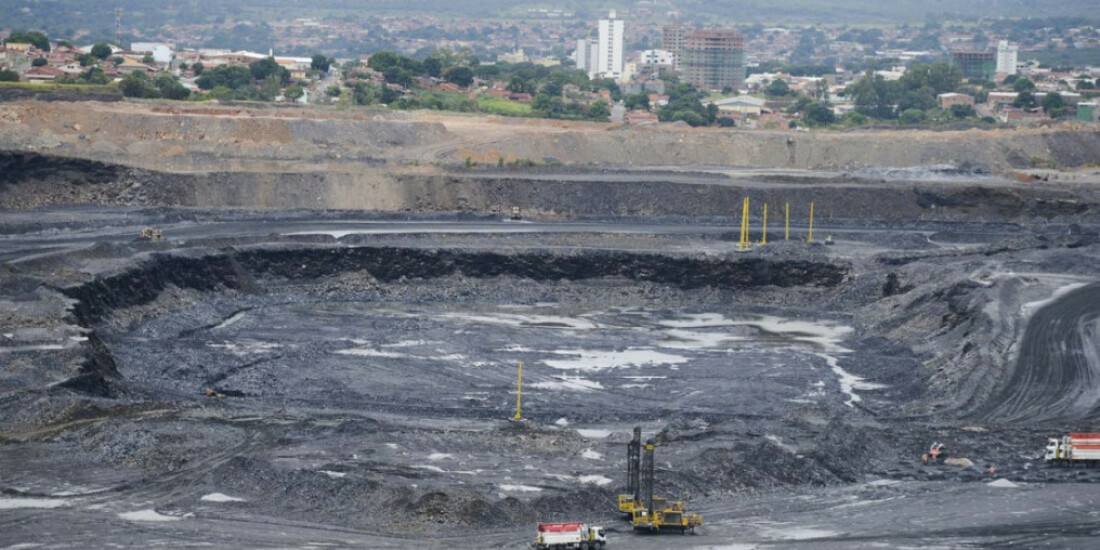 Relatório diz que mineração viveu "anos dourados" no governo Bolsonaro