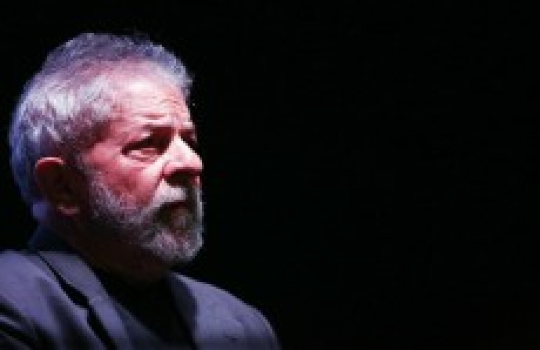 PF indicia Lula e Marisa sobre compra de tríplex
