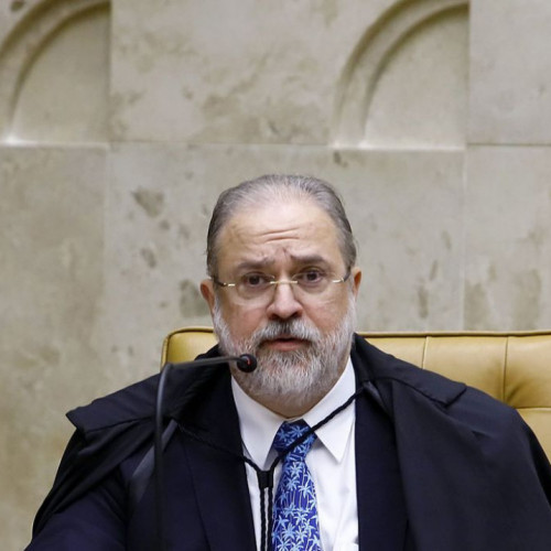 Toffoli nega pedido de subprocuradores sobre representação contra Aras
