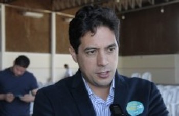 Said Raful intensifica campanha nos bairros