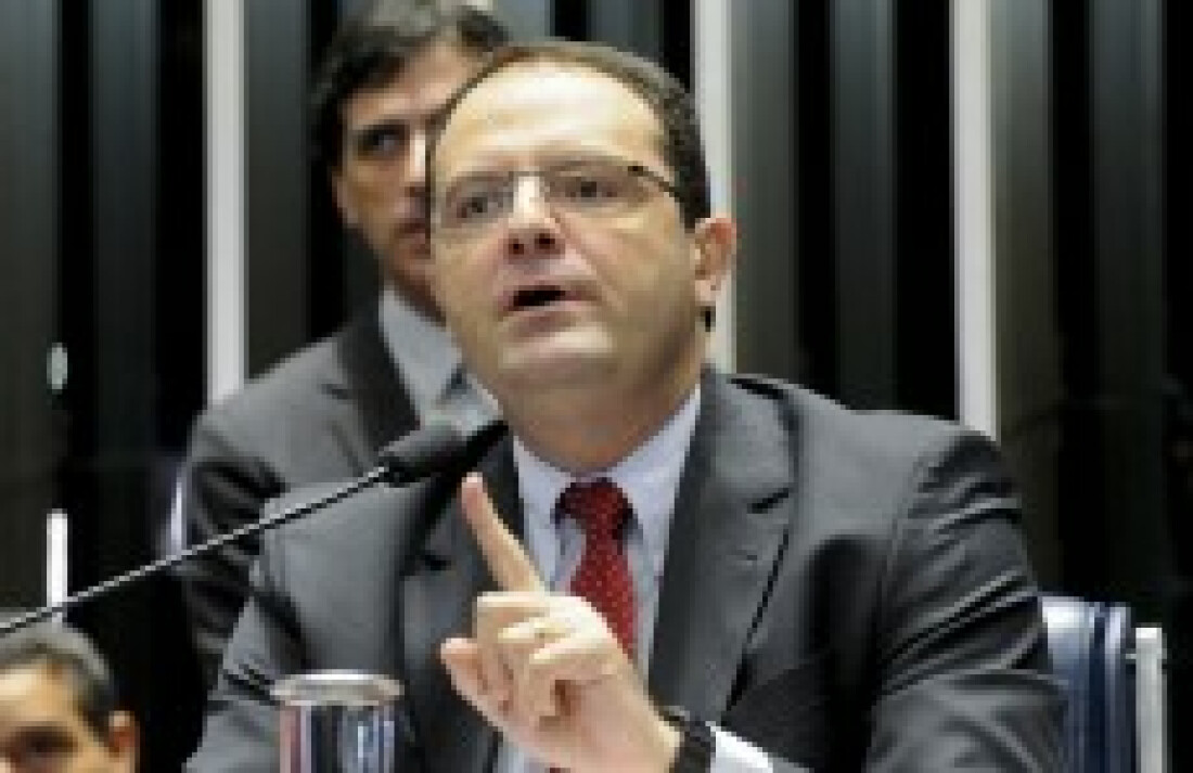 Nelson Barbosa defende presidente afastada em depoimento no Senado