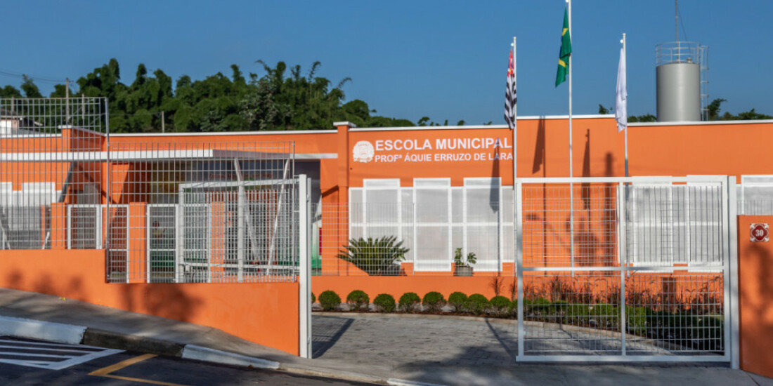 Prefeitura inaugura nova escola no bairro Nogueira