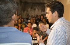 Said defende barreiras eletrônicas