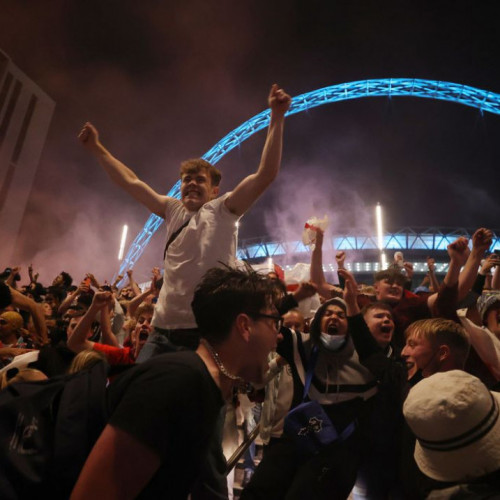 Final da Eurocopa foi um evento com alta propagação de covid-19