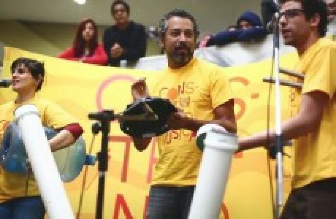Escolas adotam projeto de educação musical