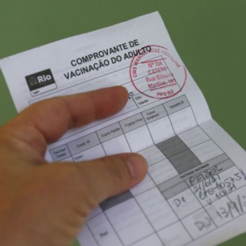 Mais da metade das prefeituras concorda com “passaporte” da vacina