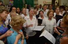 Casa São João recebe homenagens