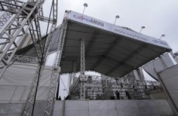 Expo Mogi começa com show de César Menotti & Fabiano