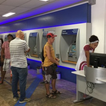 IBGE: 66,2% tinham acesso a conta-corrente em 2017-2018