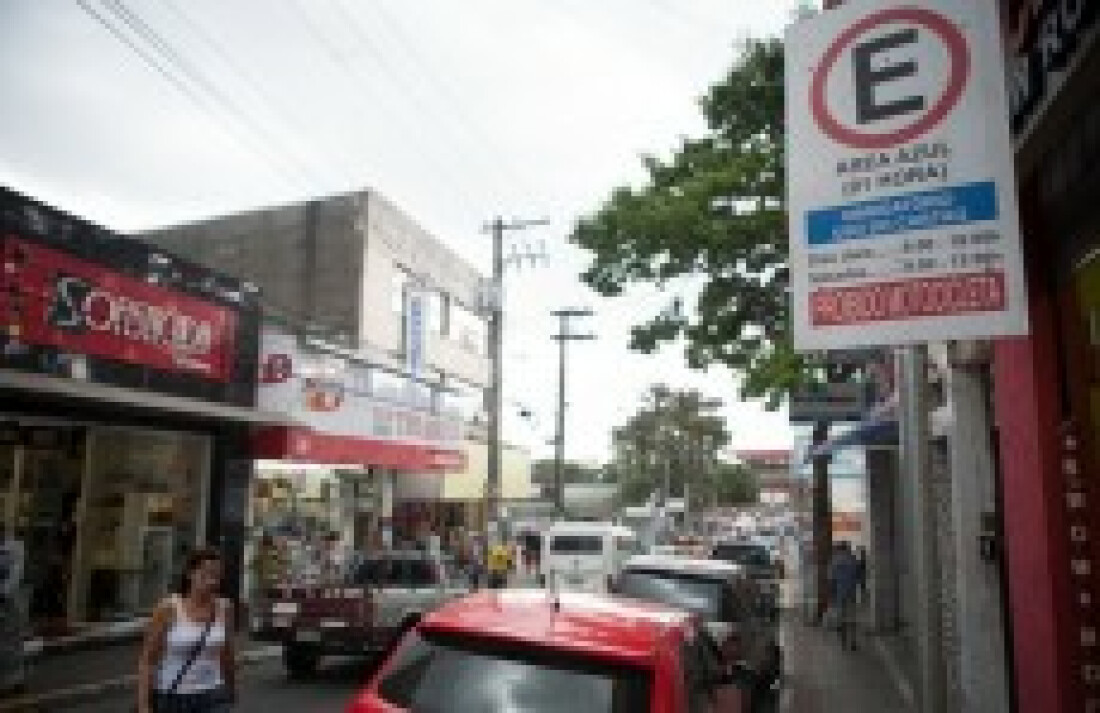 Propostas de concorrência para Zona Azul são abertas