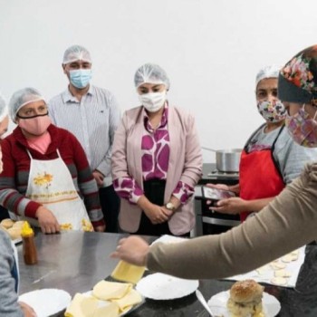 Prefeitura de Ferraz retoma atividades do CIS com curso