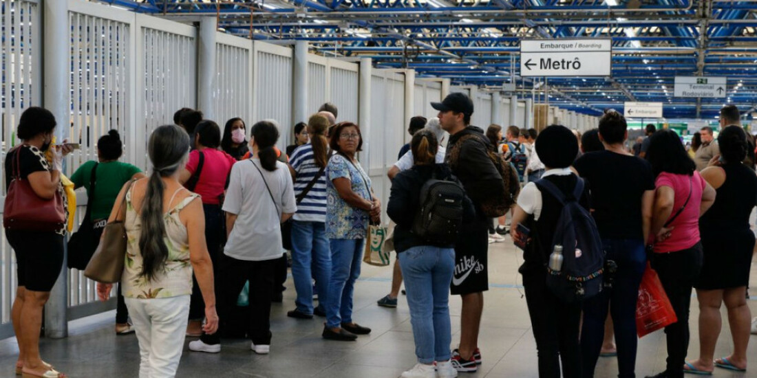 Metroviários encerram greve em São Paulo