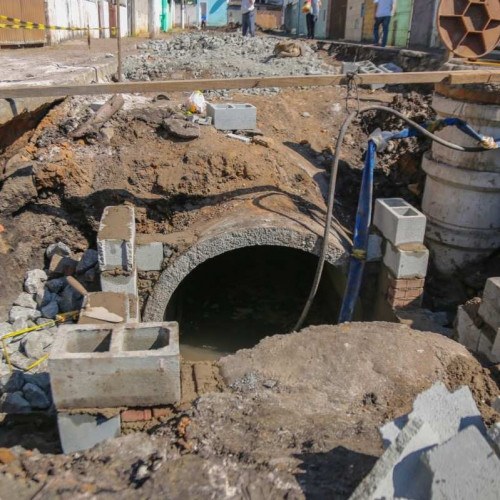 Vila Lúcia e Jd. Itamarati recebem obras de drenagem