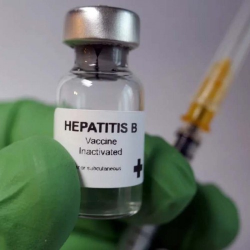 Mais de 2 mil pessoas tomaram a vacina contra a hepatite B