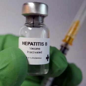 Mais de 2 mil pessoas tomaram a vacina contra a hepatite B