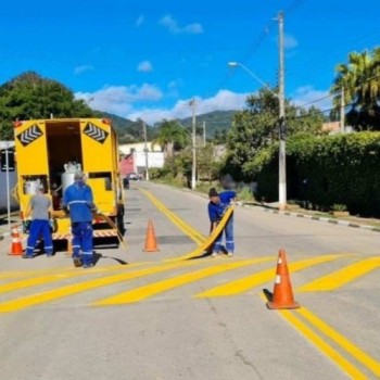 Mortes no trânsito caem quase 50% no primeiro semestre