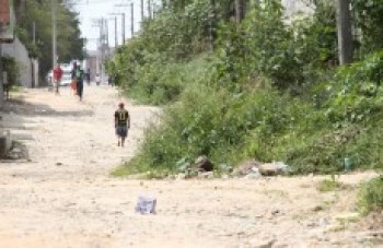 Moradores reivindicam rede para abastecimento de água