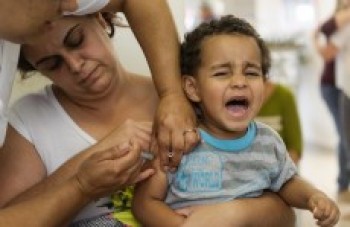 Campanha vai começar na 2ª para atualizar carteira de vacinação