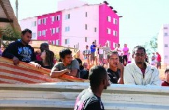 350 famílias ocupam e deixam unidades da CDHU em Arujá