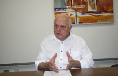 Candidatos Marcus Melo e Gondim aprovam pesquisa