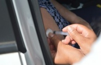 Vacinação a moradores sem comorbidade inicia amanhã