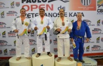 100% dos veteranos vão ao pódio