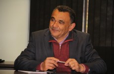 Ferraz tem forte disputa com 1% de vantagem para Izidro