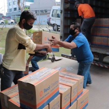 Fundo Social recebe doação de cobertores e cestas básicas