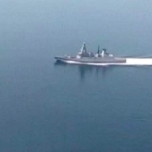 Rússia ameaça bombardear navio de guerra britânico