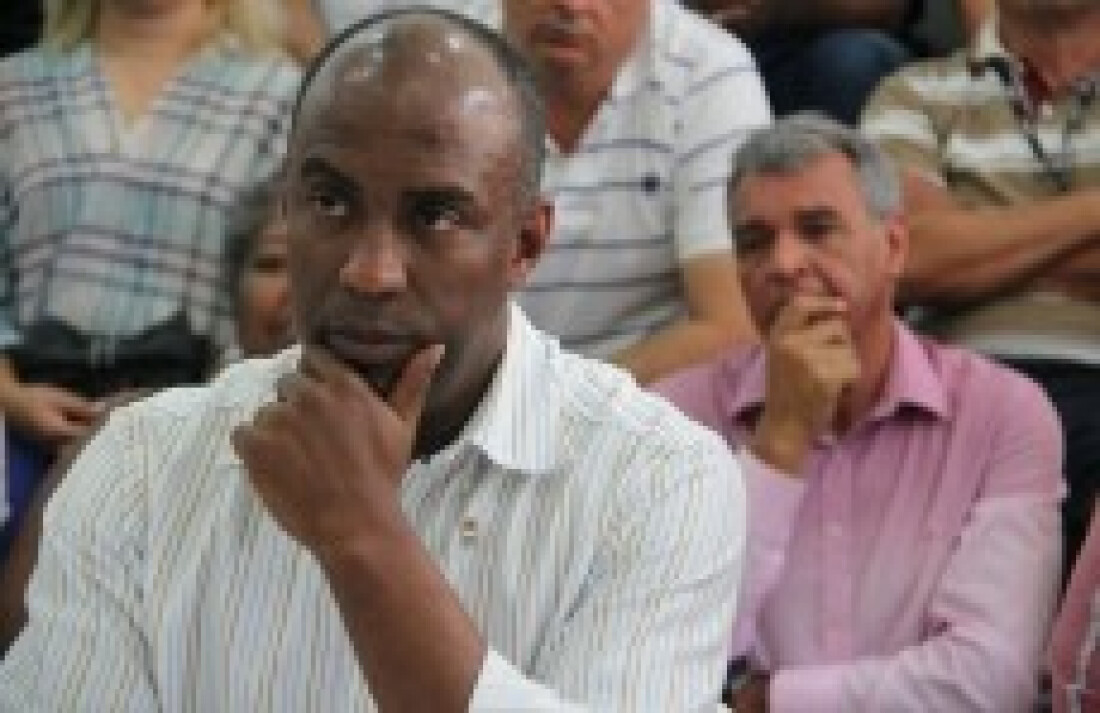 Ex-prefeito de Suzano permanece inelegível