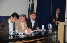 Secretário solicita recursos do Estado para cirurgias de catarata