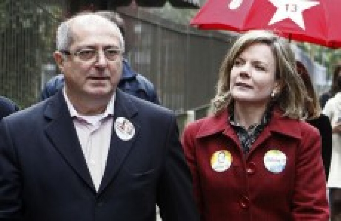 Gleisi e Paulo Bernardo viram réus