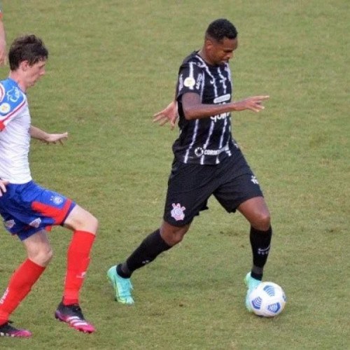 Em reformulação, Corinthians tenta retomada contra o Sport