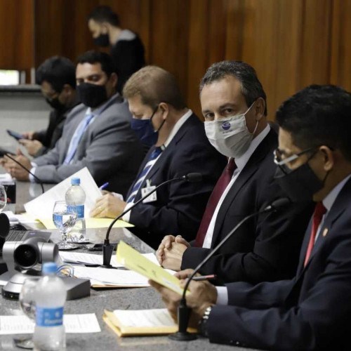 Para abater tributos, Câmara aprova uso de licença-prêmio