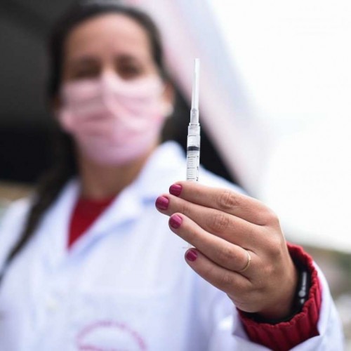 Pessoas de 43 a 49 podem se cadastrar para vacinação