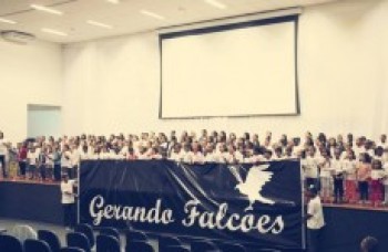 Coral do Gerando Falcões se apresenta hoje em Poá