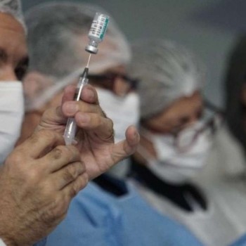 'Virada da Vacina' aplica 19 mil doses em dois dias